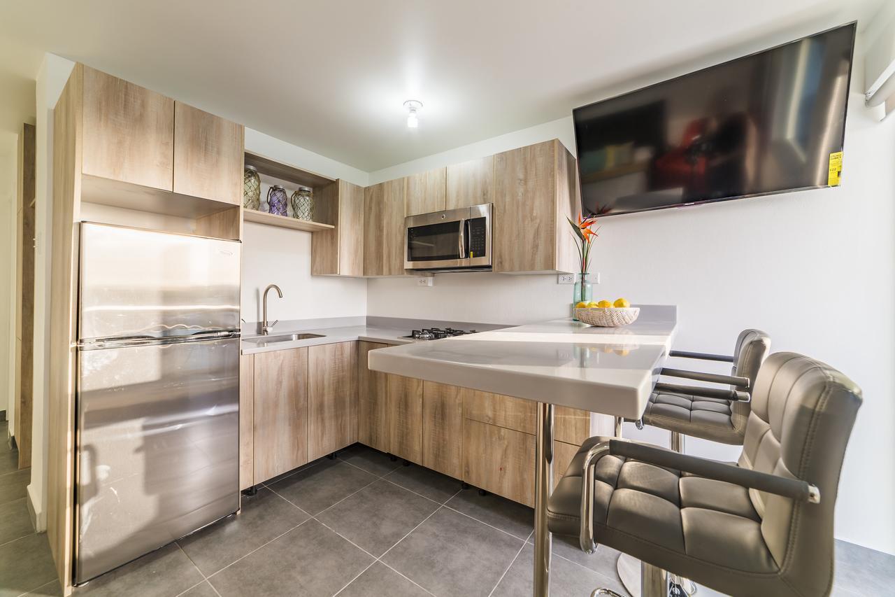 Turibanaplaza Apartment Palm Beach Exterior photo
