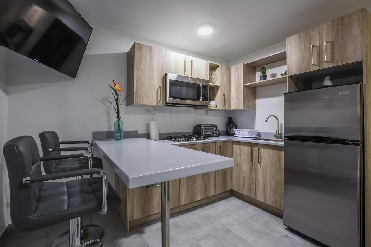 Turibanaplaza Apartment Palm Beach Exterior photo