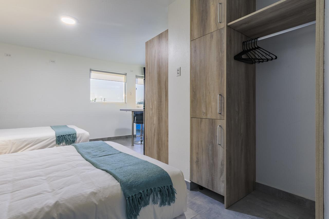 Turibanaplaza Apartment Palm Beach Exterior photo